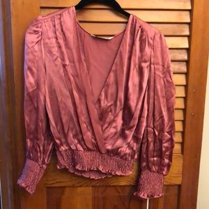 Silk going out top